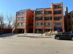 20 Glebe Road W 10, Toronto, ON M5P 1C9