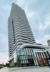 15 Holmes Avenue 1802, Toronto, ON M2N 0L4