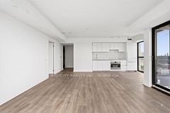 25 Frederick Todd Way 1302, Toronto, ON M4G 0C9