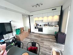 15 Grenville Street 1209, Toronto, ON M4Y 1A1