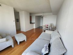 8 Hillcrest Avenue 1711, Toronto, ON M2N 6Y6