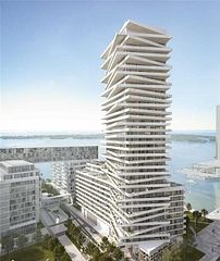15 Queens Quay Street E 2205, Toronto, ON M5E 0A4