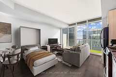 65 Bremner Boulevard W 4503, Toronto, ON M5J 0A7