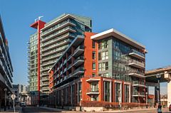 50 Bruyeres Mews 529, Toronto, ON M5V 0A7