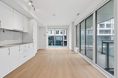 576 Front Street W 1008E, Toronto, ON M5V 0P8