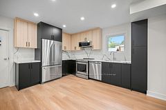 412 Glenholme Avenue 2, Toronto, ON M6E 3E7