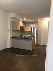 57 St Joseph Street 610, Toronto, ON M5S 0C5