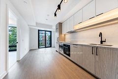 91 Montclair Avenue 725, Toronto, ON M5P 0B1