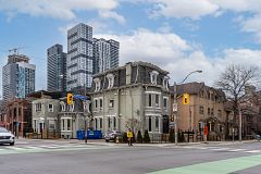 180 Sherbourne Street 206, Toronto, ON M5A 2R7