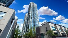 11 Brunel Court 4510, Toronto, ON M5V 3Y3