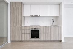 15 David Salomon Drive 1503, Toronto, ON M3C 1E7