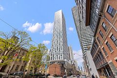 252 Church Street PH16, Toronto, ON M5B 0E6