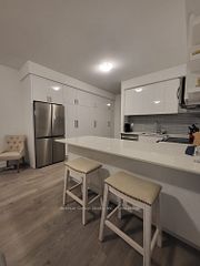 60 Hooyo Terrace, Toronto, ON M6A 0E2