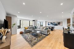 175 Cumberland Street 2008, Toronto, ON M5R 3M9