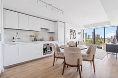 36 Brentcliffe Road 810, Toronto, ON M4G 0E1