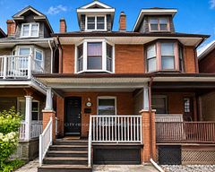 1113 Davenport Road 3, Toronto, ON M6G 2C3
