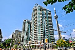 230 Queens Quay W Quay 618, Toronto, ON M5J 2X1