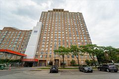21 Overlea Boulevard Ph#07, Toronto, ON M4H 1P2