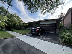 444 Longmore Street Main, Toronto, ON M2N 5C3