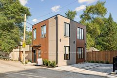55 Camberwell Road LS, Toronto, ON M6C 3E7