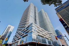 85 Wood Street 1812, Toronto, ON M4Y 0E8