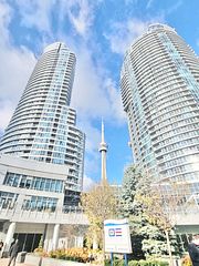 208 Queens Quay W 2612, Toronto, ON M5J 2Y5