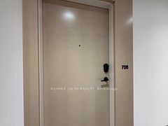 280 Dundas Street W 708, Toronto, ON M5T 0E3