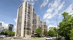10 Kenneth Avenue PH 05, Toronto, ON M2N 6K6
