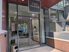 20 Bruyeres Mews 1109, Toronto, ON M5V 0G8