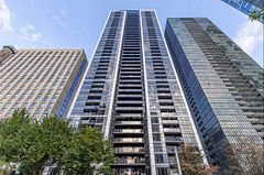 28 Ted Rogers Way 1705, Toronto, ON M4Y 2J4
