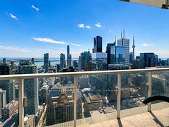 197 Yonge Street 5008, Toronto, ON M5B 1M4