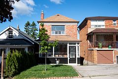 496 Northcliffe Boulevard Mn&2nd, Toronto, ON M6E 3L5