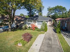 33 Heathview Avenue, Toronto, ON M2K 2C2