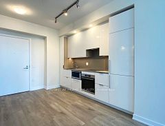 28 Freeland Street 3403, Toronto, ON M5E 0E3
