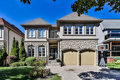 154 Charlton Boulevard, Toronto, ON M2R 2J1