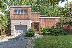 105 Park Road, Toronto, ON M4W 2N8