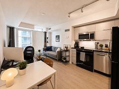 126 Simcoe Street 408, Toronto, ON M5H 4E6