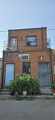 1584 Dundas Street W Apt #2, Toronto, ON M6K 1T8