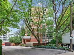 407 Walmer Road 501, Toronto, ON M5R 3N2
