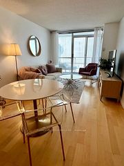 18 Stafford Street 607, Toronto, ON M5V 3W4