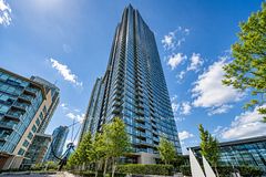 11 Brunel Court 4707, Toronto, ON M5V 3Y3
