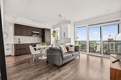 127 W BROADWAY Avenue 2302, Toronto, ON M4P 1V4