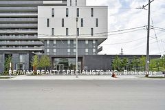 120 Varna Drive 801, Toronto, ON M6A 1N3
