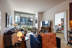 1 Market Street 2501, Toronto, ON M5E 0A2