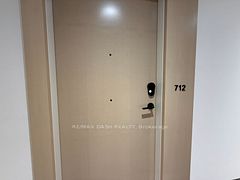 280 Dundas Street W 712, Toronto, ON M5T 0E3