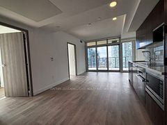 3 Concord Cityplace Way 2203, Toronto, ON M5V 0X3
