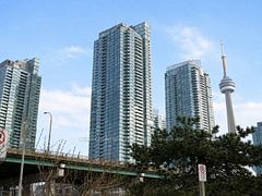 15 Fort York Boulevard 4503, Toronto, ON M5V 3Y4