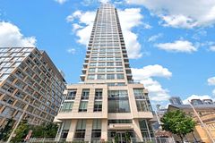 500 Sherbourne Street 2703, Toronto, ON M4X 1L1
