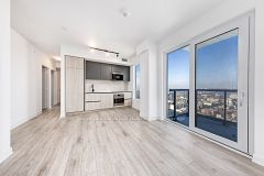 108 Peter Street 4702, Toronto, ON M5V 2G7