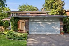 20 Wellesbourne Crescent, Toronto, ON M2H 1Y7